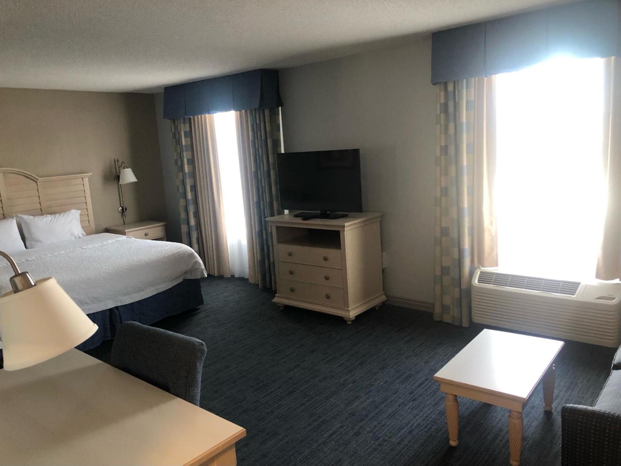 Hampton Inn & Suites - Cape Cod / ווסט יארמאות' מראה חיצוני תמונה
